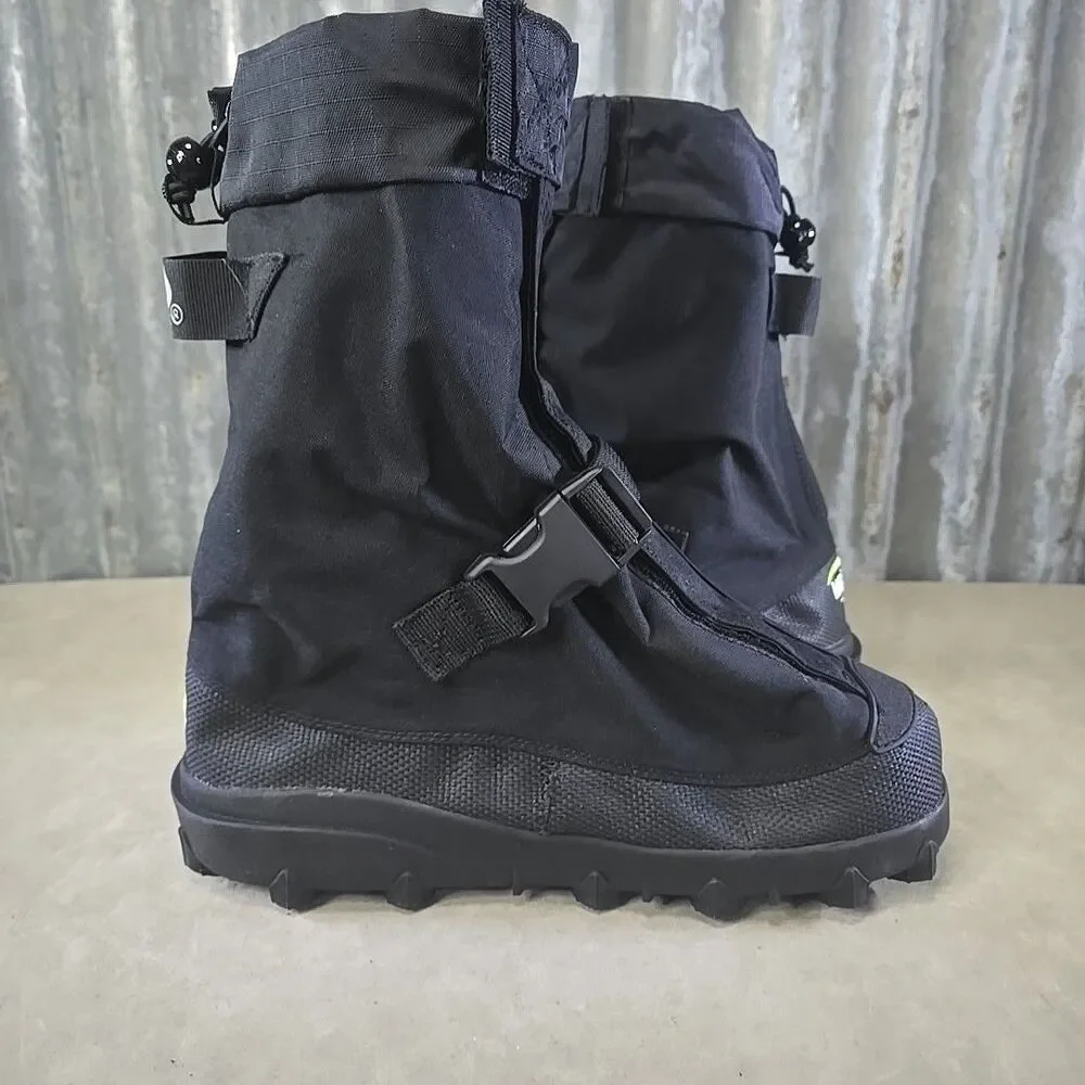 Neos Voyager Glacier Trek Cleats Overshoes Black Waterproof Sz M (US7.5-9)